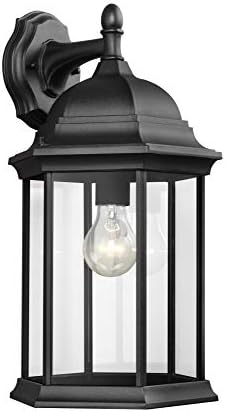 Sea Gull Lighting-Sevier-One Light Large Wall Lantern in Traditional Style-9.38 Inch Wide by 18.75 Inch high-Black Finis