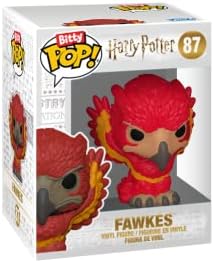 Funko Bitty POP! Harry Potter - Harry Potter, Draco Malfoy, Dobby and A Surprise Mystery Mini Figure - 0.9 Inch (2.2 Cm) Collectable - Stackable Display Shelf Included - Gift Idea - Cake Topper