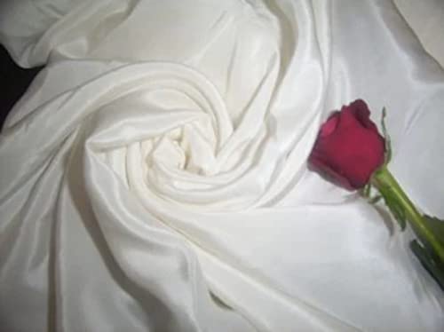 Soie crêpe ivoire 100g pour confectionner une garde-robe élégante au quotidien