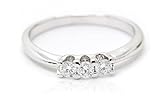 Design curato, elegante e minimalista, In argento 925 e diamanti