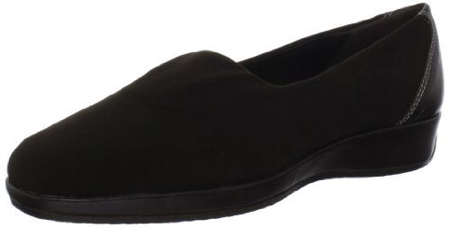 Amalfi by Rangoni Women's Paese Pump,Testa Moro,6 B US