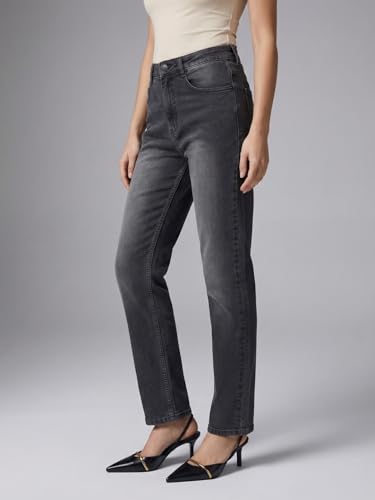 Image of Urbano Fashion Women's High Rise Straight Fit Washed Jeans Non-Stretchable