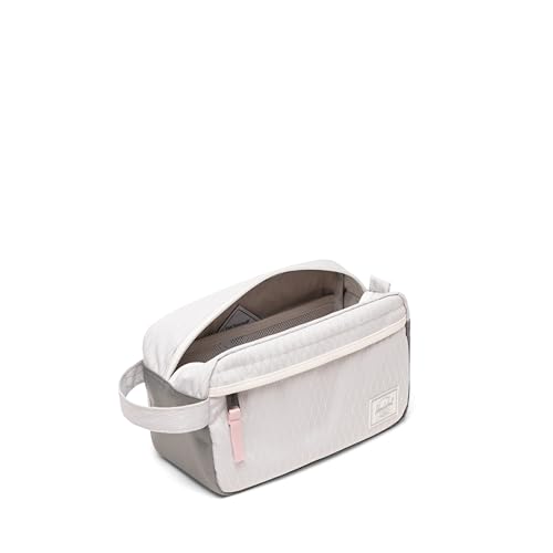 Image of Herschel Unisex Chapter Travel Kit