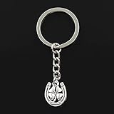 4. [Platzsparend]: Nimmt der Schlüssel immer den größten Platz in Ihrer Tasche ein? Mit diesem kleinen Schlüsselanhänger können Sie Ihre Schlüssel geordnet und effektiv platzsparend organisieren!