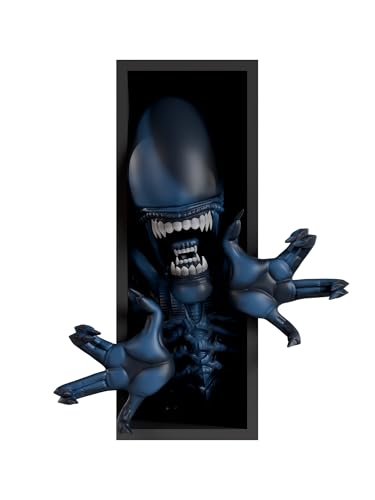 Culture Fly Xenomorph Book Nook – Decorative Book Nook Shelf Accent for Bookshelves, Desk & Collector Displays