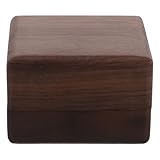 Accessibilité facilitée : Grâce à son mécanisme d'ouverture simple et fluide, ce coffret se révèle pratique lors de voyages d'affaires ou d'événements formels, facilitant la sélection rapide de vos bijoux sans compromis sur protection