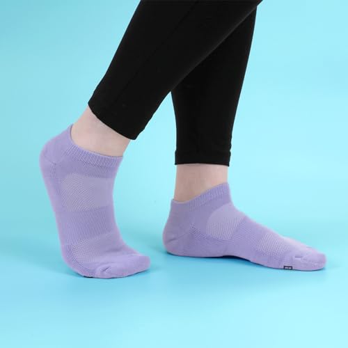 Image of BambooMN Men and Women's Rayon from Bamboo Low Cut Ankle Socks for Sports, Work and Everyday Wear - 4 Pairs - Unisex Sizing