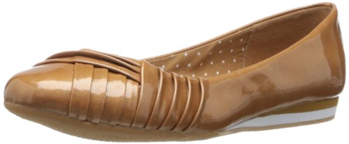 Soft Style Women's Corrie Flat,Carmel Cloud Patent,6.5 M US