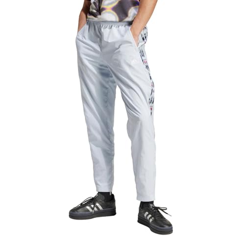 Pantalon de survêtement Pride Tiro célébrer l'inclusivité et le confort