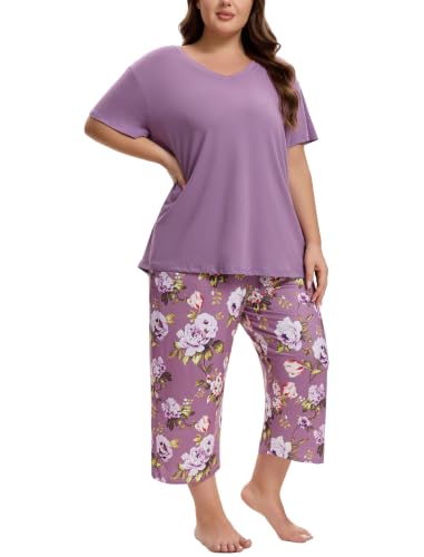 Image of Plus Size Pajamas for Women Set, Womens Plus Size Short Sleeve V Neck Capri Pants Pajama Sets with Pockets