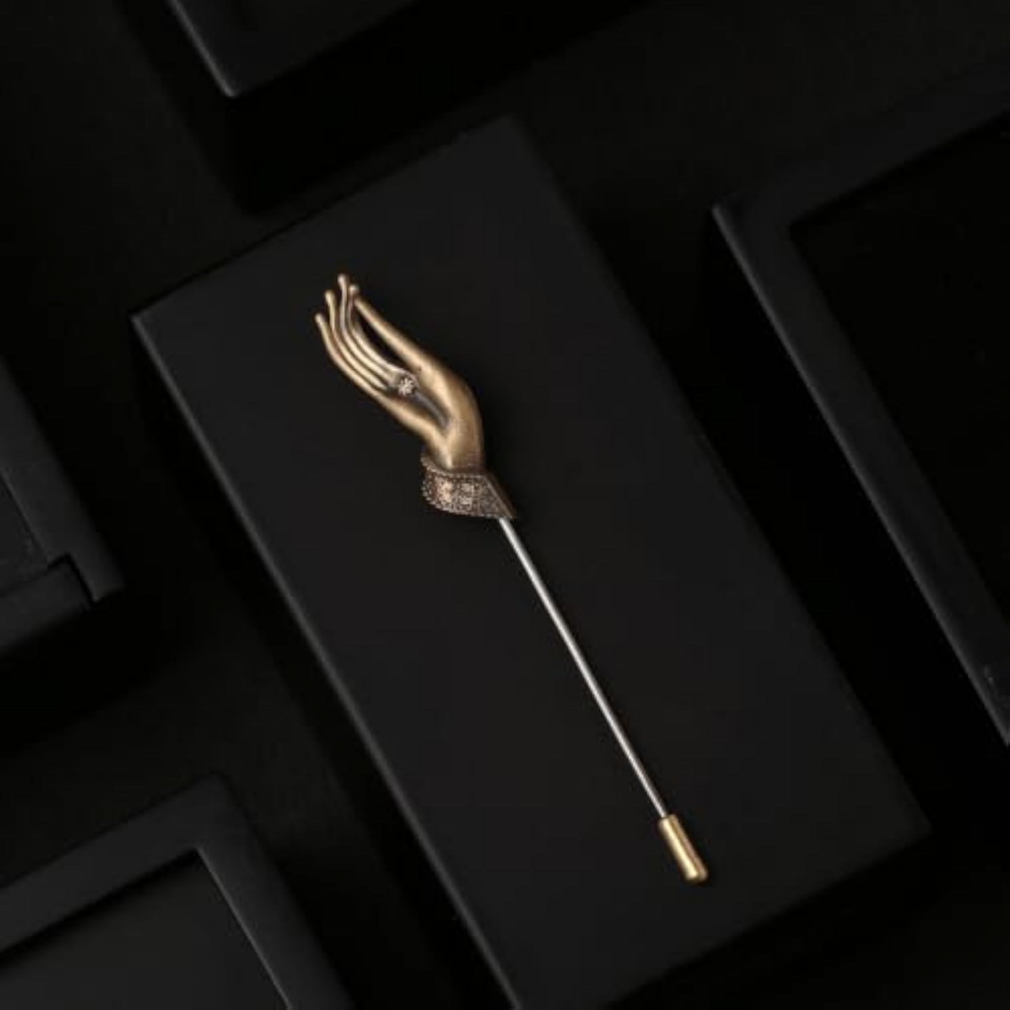 Men's Antique Gold Blessing Hand Brass Lapel Pin