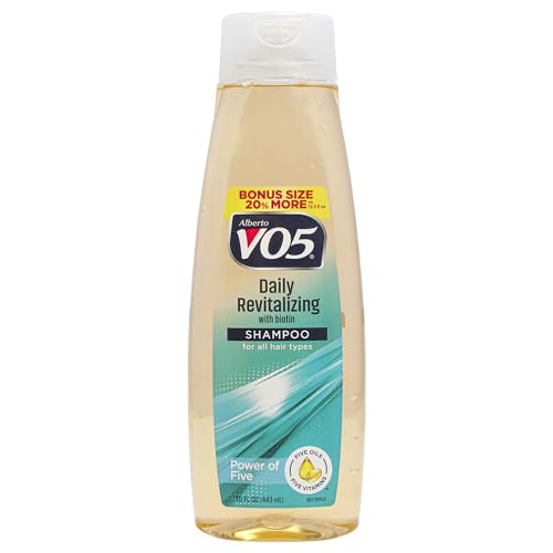 Alberto VO5 Daily Revitalizing Shampoo - Moisturizing Shampoo with Biotin - For All Hair Types - WIth 5 Oils and 5 Vitamins for Healthy Hair - 443 ml