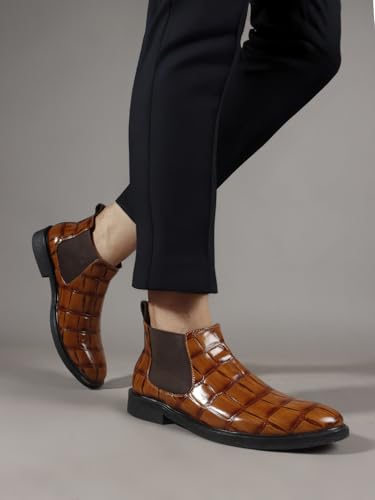 Image of Carlton London Men's Chelsea Slip-On Round Toe Comfortable Boot