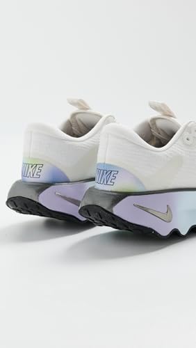 Nike Women's Motiva Sneakers3