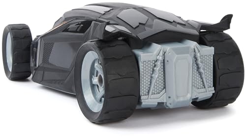 DC Comics - Batman Batmobile mit Fernsteuerung und Batman Figur (10cm) (2,4 GHz), einfach zu Fahren, kompatibel mit den Batman-10cm-Figuren, Maßstab 1:20, ab 4 Jahren