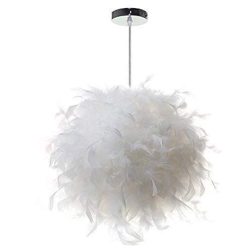 Chandelier romantique en plumes véritables pour créer une ambiance douce et poétique