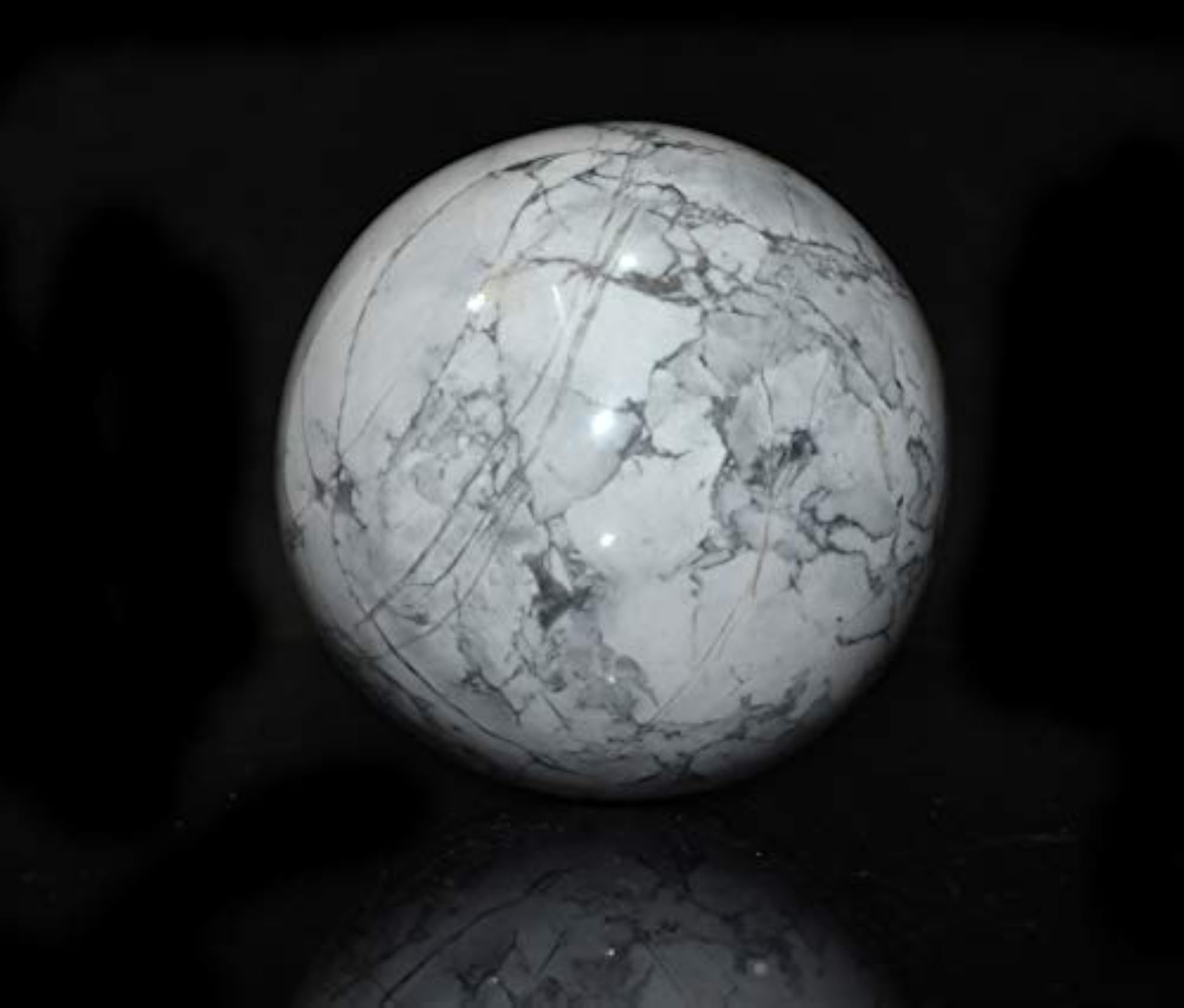 Howlite Sphere Crystal Ball, Natural Chakra Balancing