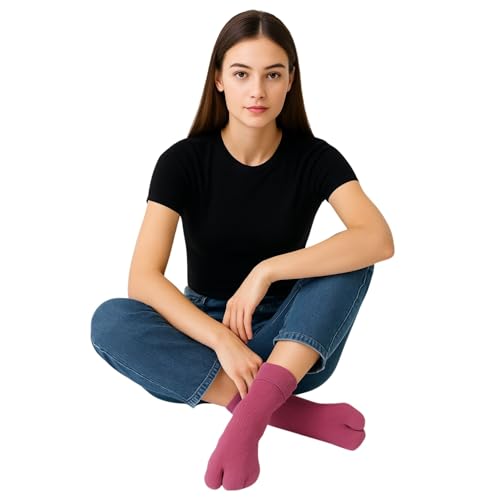 Image of XJARVIS Women Winter 5 Pairs Reguler Length Thumb Socks Woolen Super Thick Thermal, Ultra Warm Velvet Snow Crew Socks for Cold Weather, Hiking & Outdoor - Free Size