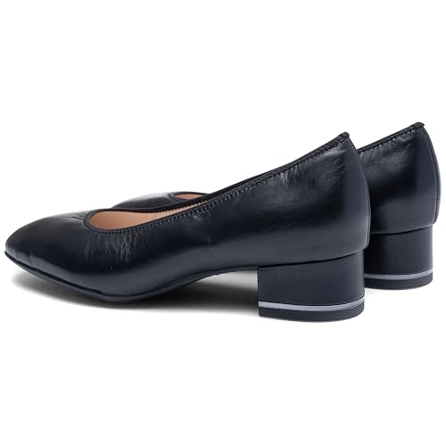 ARA Women's Closed-Toe Pumps2