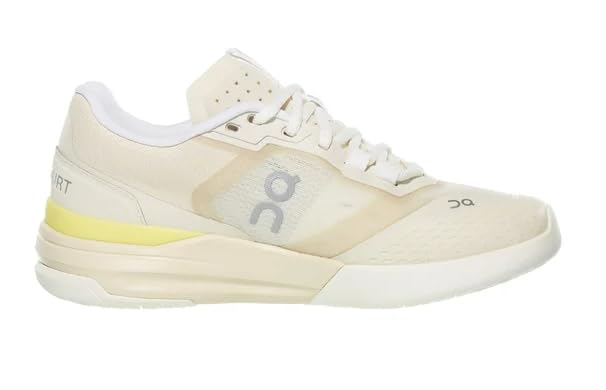 On Women's The Roger Advantage Pro Sneaker2