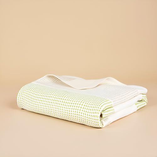 Image of Thirsty Towel by Doctor Towels, Dobby Bamboo Bath Towel Set of 3 | 200 GSM Quick Dry & Ultra Soft | Antimicrobial Bamboo Towels for Bath Large Size 140 x 70 cm for Men & Women - Yellow, Green, Pink