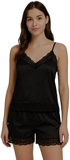 طقم لانجيري مكون من بلوزة وشورت مخطط من بيرفيكت فاشون