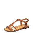 A casual range of flat sandals that are very versatile for everyday life with a light and flexible sole