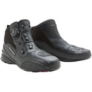 AXO Black 'Striker 9to5' Shoes