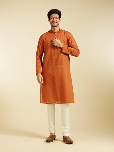 Image of DIWAS BY MANYAVAR Men's Cotton Self Design Kurta (1pc)