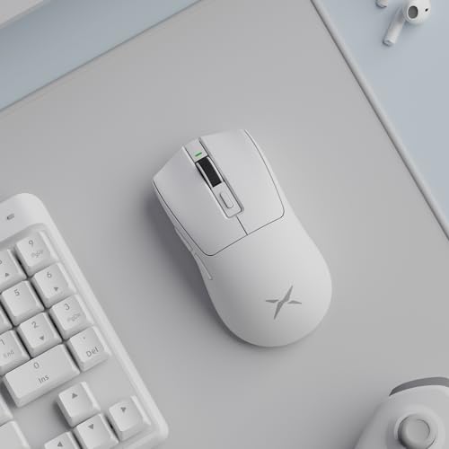 DeLUX M600Pro Mouse Gamer sem Fio, 52g Leve, Sensor PAW3395, 26000DPI, Bateria com Duração de 80 Hor