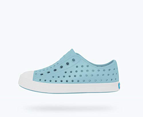 Native Shoes Kids Jefferson Slip-on Sneakers (Little Kid/Big Kid) - EVA Upper Lining and Sole - Absorbs Shock Sky Blue/Shell White 11 Little Kid M3