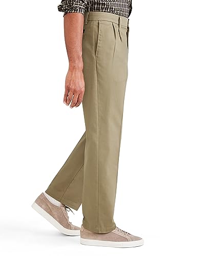 Classic Fit Signature Iron Free Khaki with Stain Defender Pants - Pleated (Regular and Big & Tall)