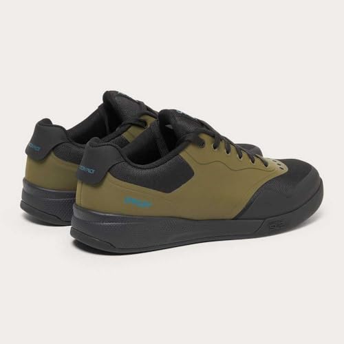 Image of Oakley Men's Drift Recycled Mountain Bike Sneaker