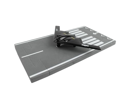 Image of Daron Worldwide Trading Runway24 B-2 Vehicle, Black