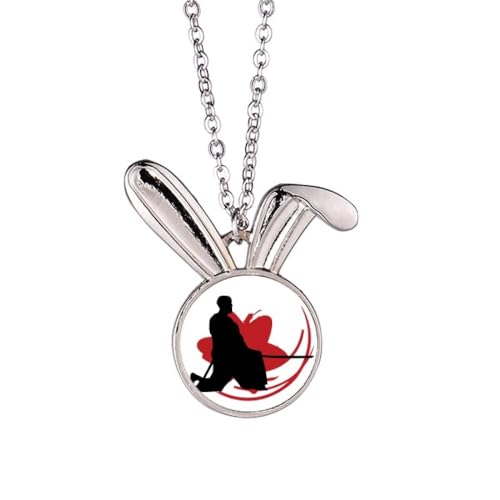 Collier lapin japonais Hew le cadeau idéal pour passionné d'Asie