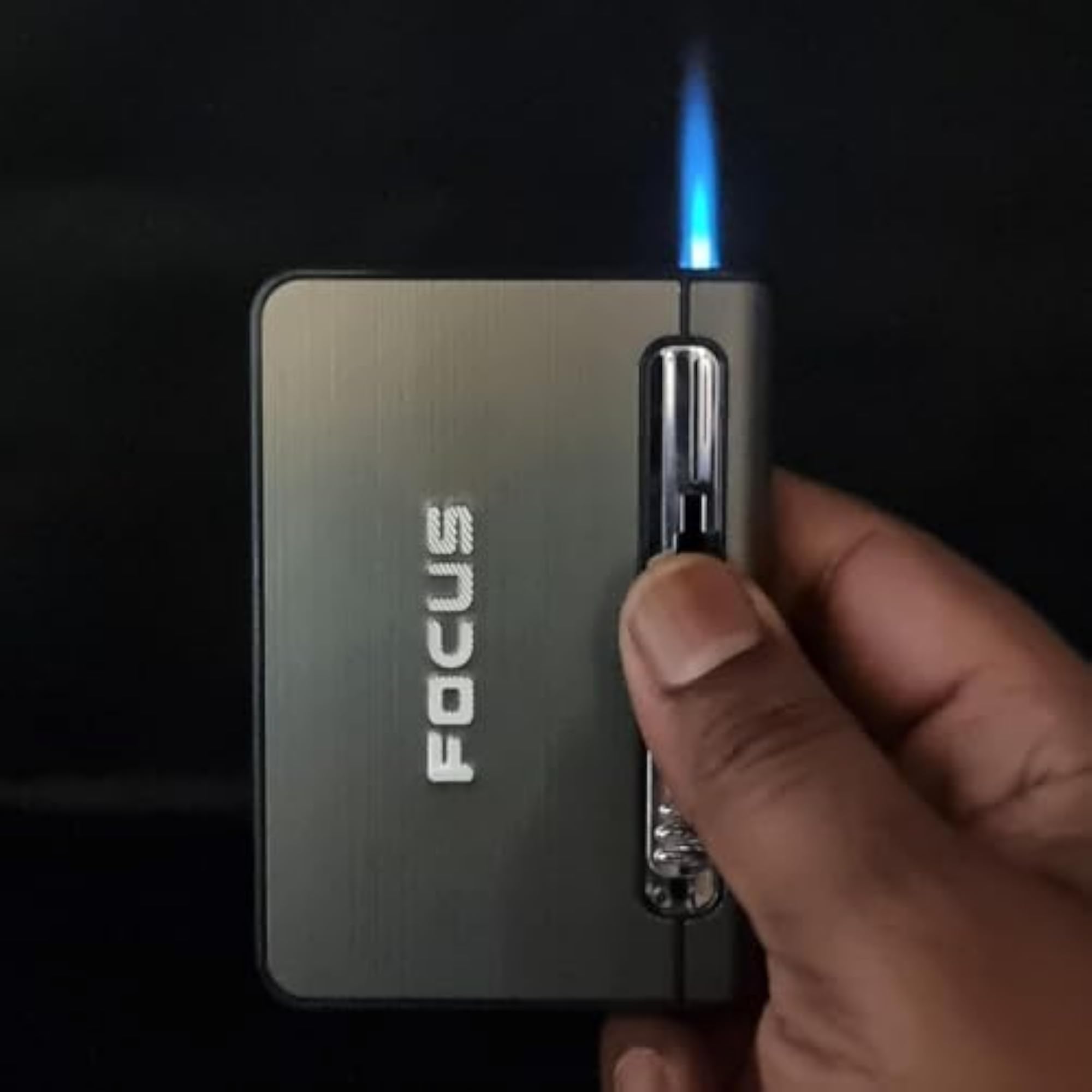Long Cloud Automatic Cigarette Case Holder with Built-In Lighter