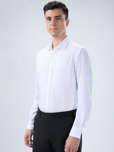 Image of Park Avenue Men Slim Fit Solid Pattern Cotton Polyester Blend Semi Cutaway Collar Full Sleeve Casual Shirt