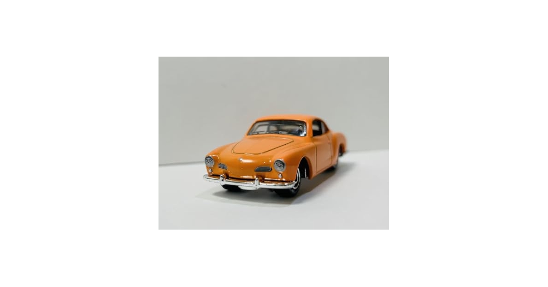 ミニカー　VW　フォルクスワーゲン　カルマンギア　1966　オレンジ ミニカー VW フォルクスワーゲン カルマンギア 1966 オレンジ