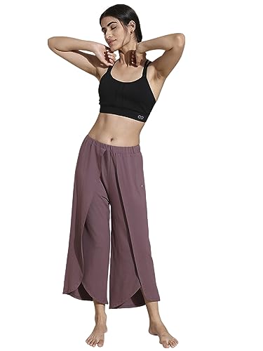 Image of Silvertraq Women's Padded Moto Crop Tee