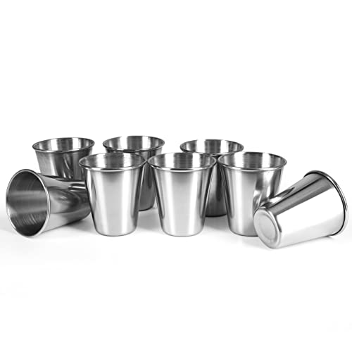 Ganzoo lot de 8 gobelets à shooter en acier inoxydable 60 ml argenté, 2 étuis cylindriques en cuir à fermeture éclair, verres à shot incassables, bar camping festival, lave-vaisselle espresso voyage
