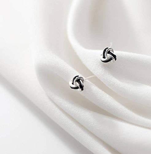 Boucles d'oreilles triangle S925 anti-allergie style coréen géométrique noir