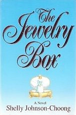 Paperback The Jewelry Box Book