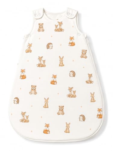Image of TuddyBuddy Baby Cotton Wearable Quilted Sleeping Bag Blanket 1.5 Tog with 2 Way Zipper Closure | Ideal for Babies & Kids Hypoallergenic Fabrics | (Winn The Teddy AOP - White, 6-12 Months)
