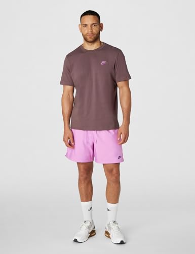 Image of Nike Men's Sportswear Club T-Shirt