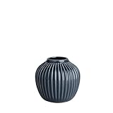 die Größe der Vase ist 12,5 x 13,5 cm