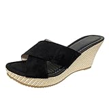 Le talon stable et la semelle intérieure rembourrée offrent un soutien exceptionnel pour une utilisation prolongée. Les matériaux souples et la boucle réglable assurent un ajustement sûr, évitant les frottements et les irritations.