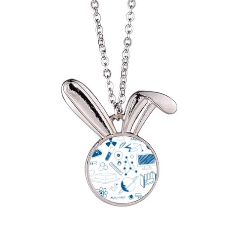 Collier lapin bleu et symbole chesterie aux finitions de haute qualité