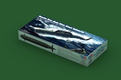 Hobby Boss Russian Akula Class Attack Submarine Model Building Kit