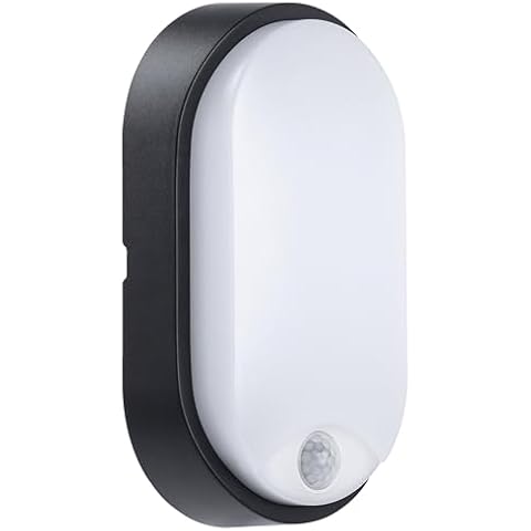 Luceco Eco Oval Bulkhead LED Light with PIR Cover