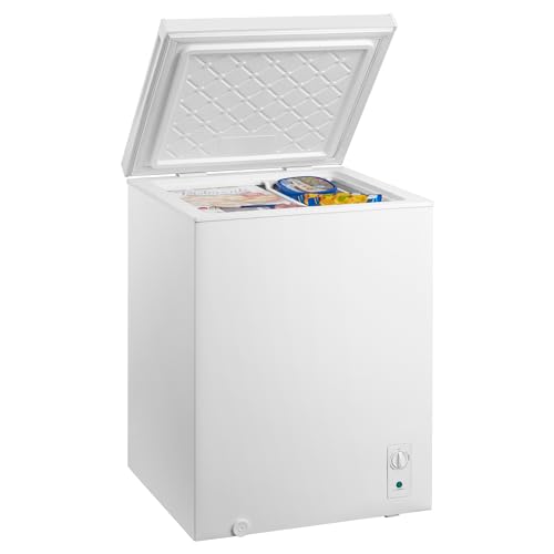 Koolatron Compact Chest Freezer, 3.5 cu ft (99L), White, Manual Defrost Deep Freeze, Storage Basket, Space-Saving Flat Back, Stay-Open Lid, Front-Access Defrost Drain, for Apartment, Condo, Cottage